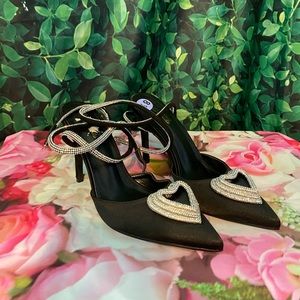Black heart rhinestone crystal heels stiletto pump NWT sz 8 1/2